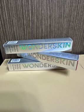 Wonderskin Blading All Day Lip Stain – Charming Shade